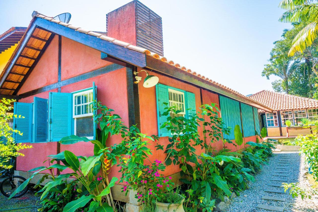 Casa Do Pescador Camburi Hotel Exterior photo
